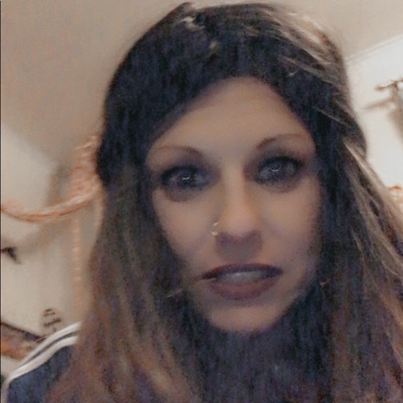 Meet your Posher, Tracy - Picture 3 of 12